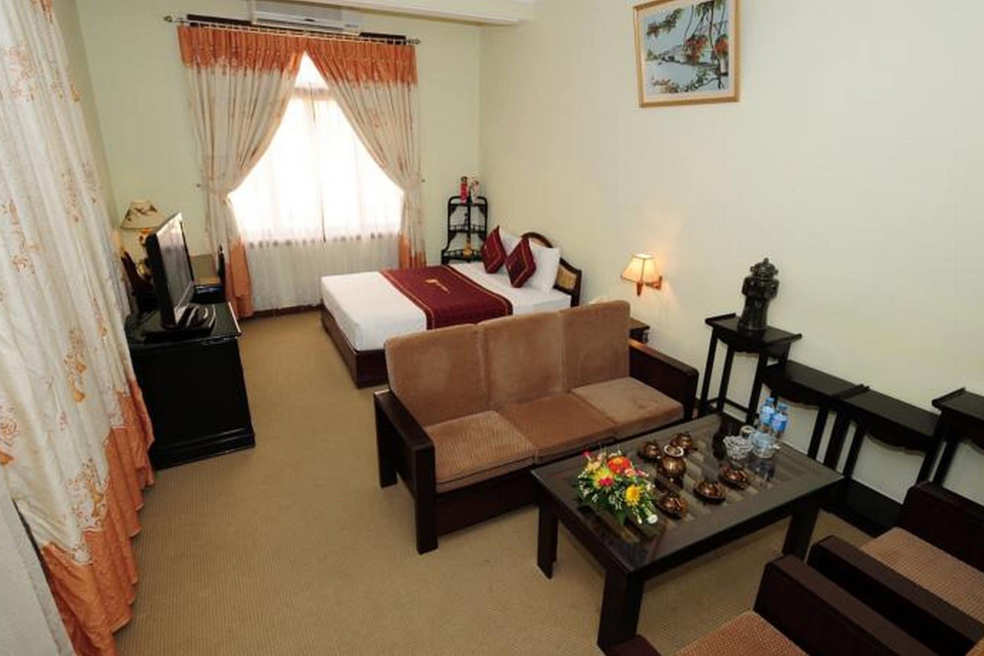 Duy Tan Hotel Hue Exterior foto