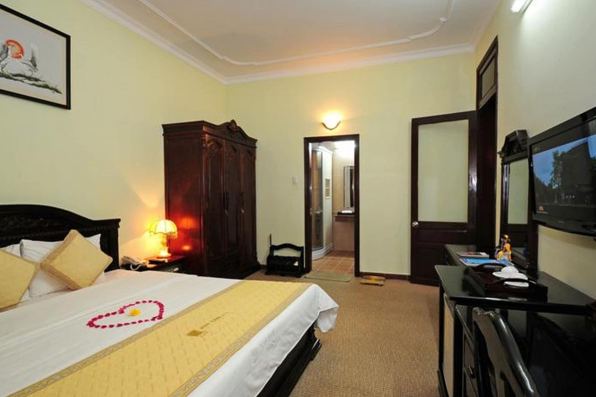 Duy Tan Hotel Hue Exterior foto