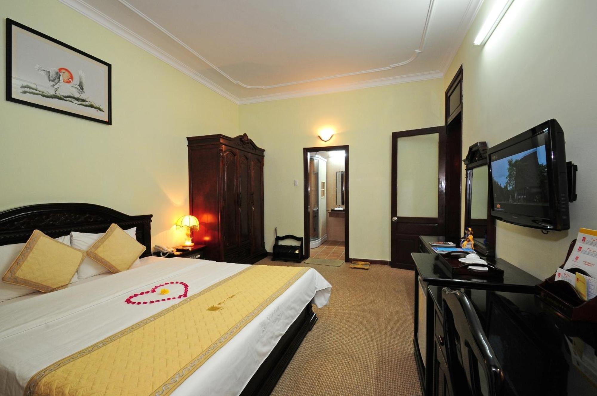 Duy Tan Hotel Hue Exterior foto